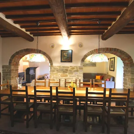 Casale Lorenzo *